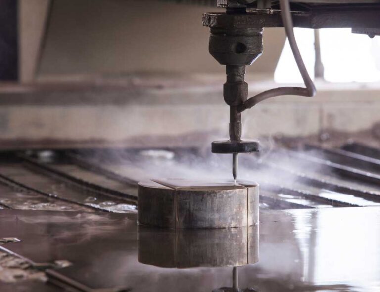 mesin pemotong material CNC waterjet