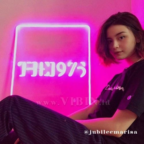 pho1o-custom-nama-custom-neonflex-jakarta-tangerang-bogor-depok-bekasi-bintaro-neon-sign.jpg