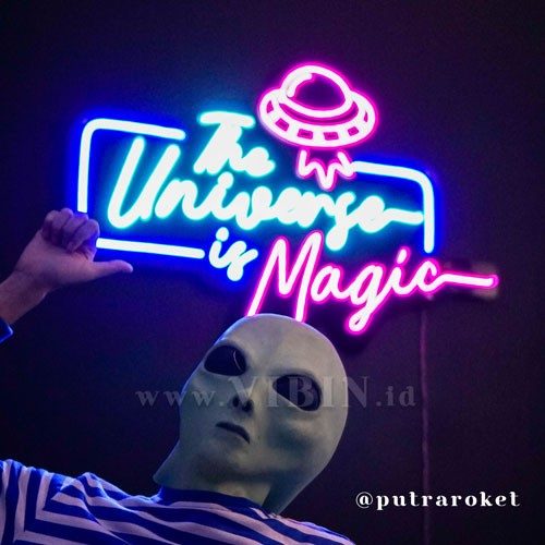 pho1o2-custom-nama-custom-neonflex-jakarta-tangerang-bogor-depok-bekasi-bintaro-neon-sign-1.jpg