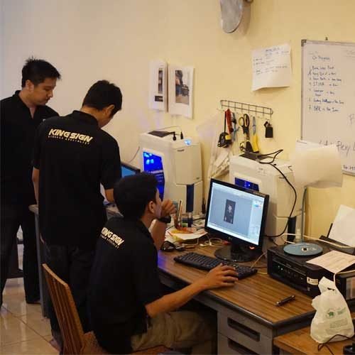 z2KINGSIGN-PT-karya-lintas-generasi.jpg